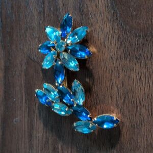 Blue Flower Brooch